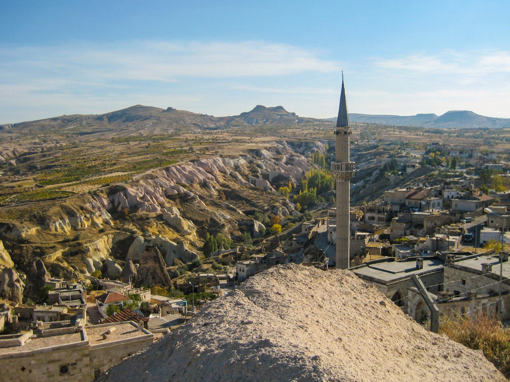 Blick von der Burg Uchisar über die Landschaft Kappadokiens